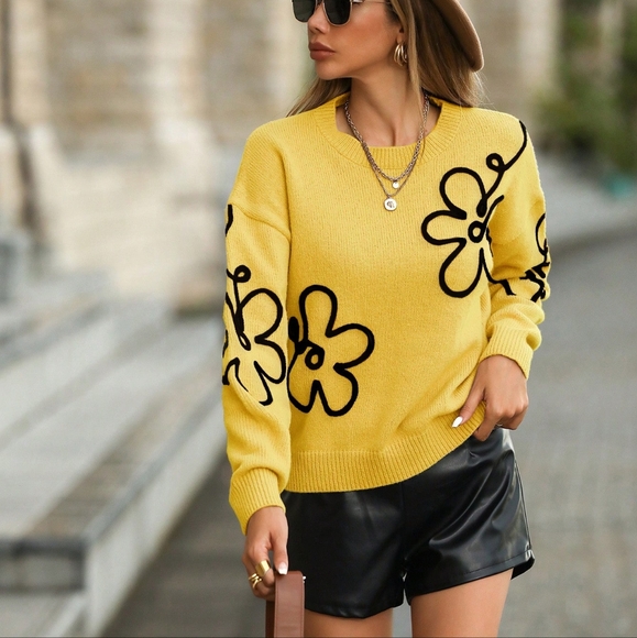 Floral Pattern Drop Shoulder Sweater - Picture 5 of 7